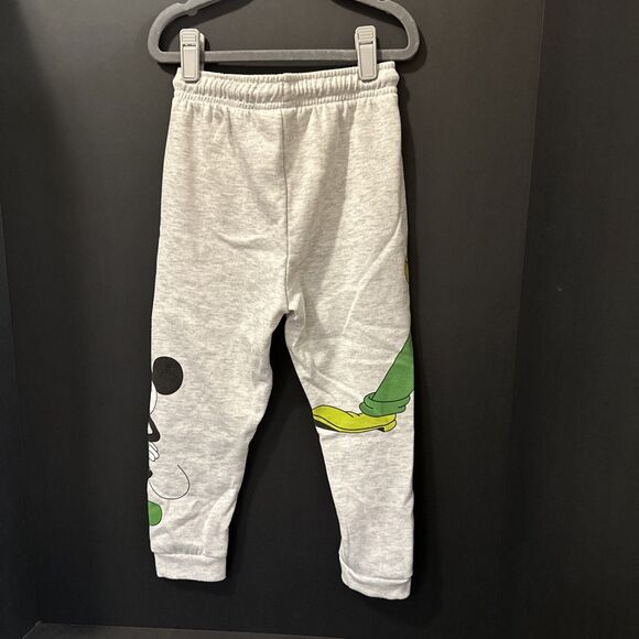 Disney Mickey And Friends 5T Toddler Sweatsuit St. Patrick’s Day Mickey & More - Picture 5 of 7
